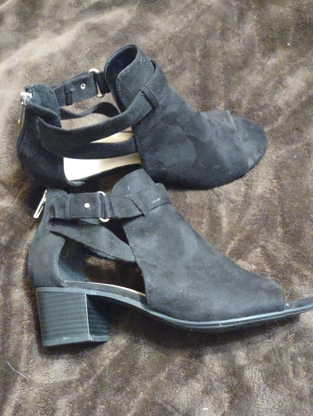 Peep Toe Back Zip Ankle Booties